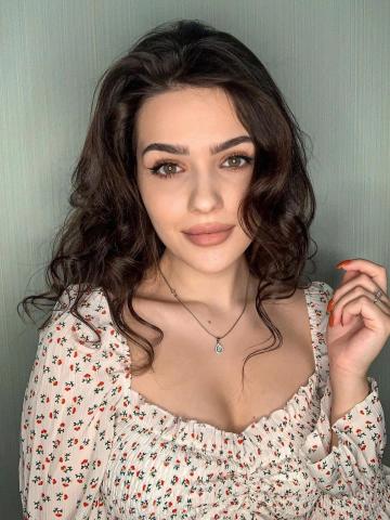 Богдана Пухлые Губы фото 2