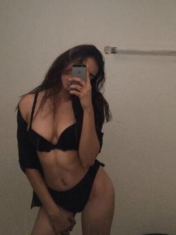 Изабелла Сексуальная Студентка фото 3